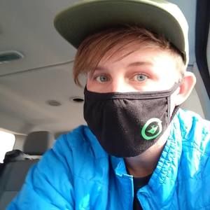 Meet your Posher, Adam